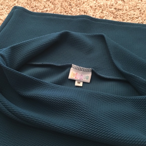 ❌SOLD❌ LuLaRoe Teal Cassie Skirt - Size M - Picture 6 of 8